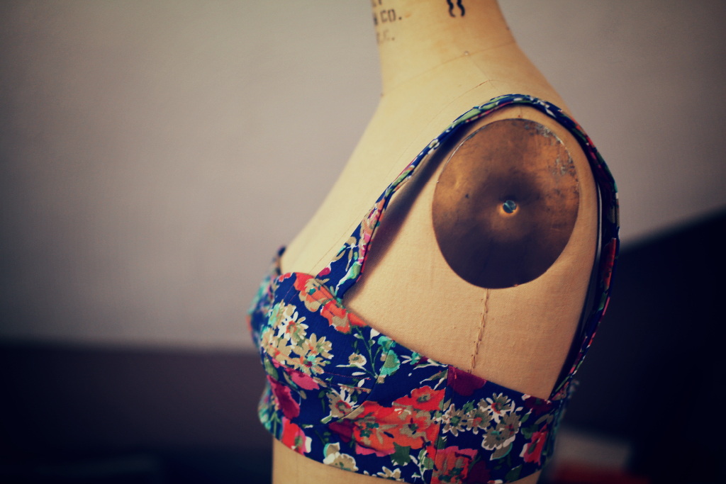 Retro Vintage boned bustier floral swim suit Marusya Anagrassia